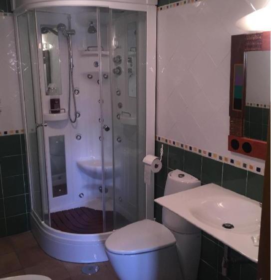 فندق El Soportal De Uceda