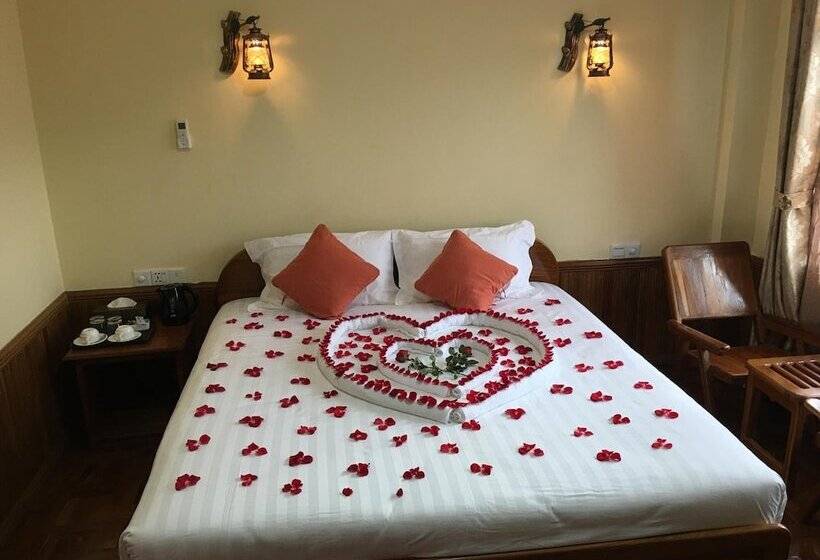 هتل Mother S Home