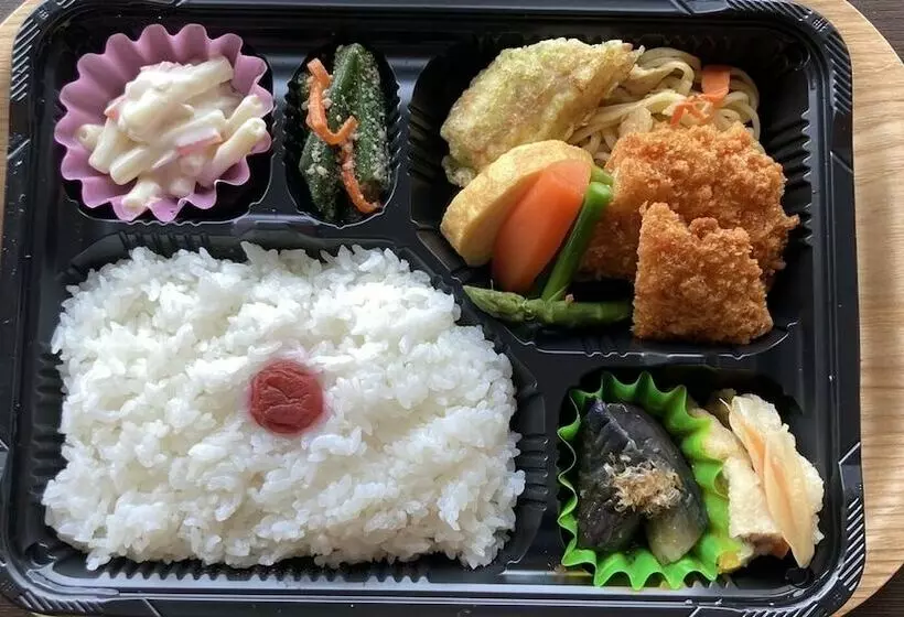 Hotelli Omura Station