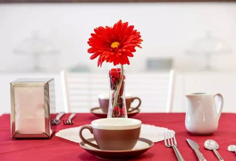 Aamiaismajoitus (B&B) Villa Rosina