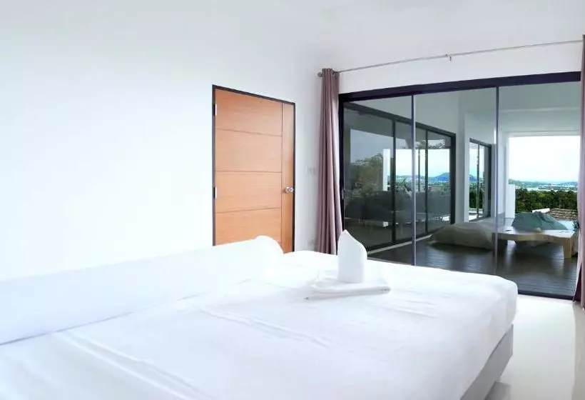 Chaweng Modern Villas   Studio 2