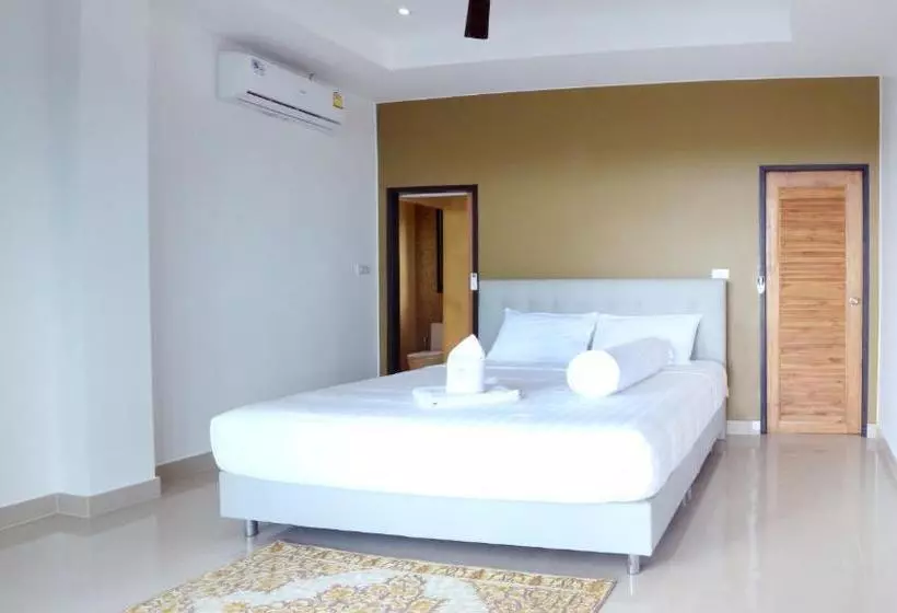 Chaweng Modern Villas   Studio 2