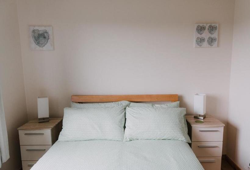 Greenbank Bed & Breakfast