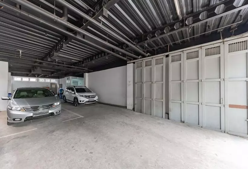 Hotelli Reddoorz @ Pelajar Pejuang 3