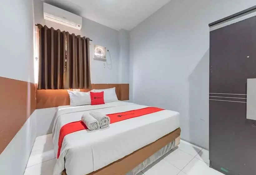 Hotelli Reddoorz @ Pelajar Pejuang 3