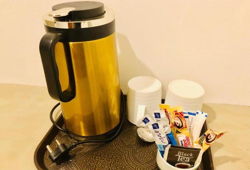 酒店 Tara Watergate