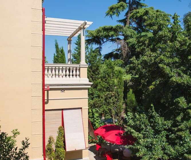 Отель Torre Barcelona