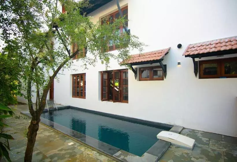ペンション The Ayur Villa