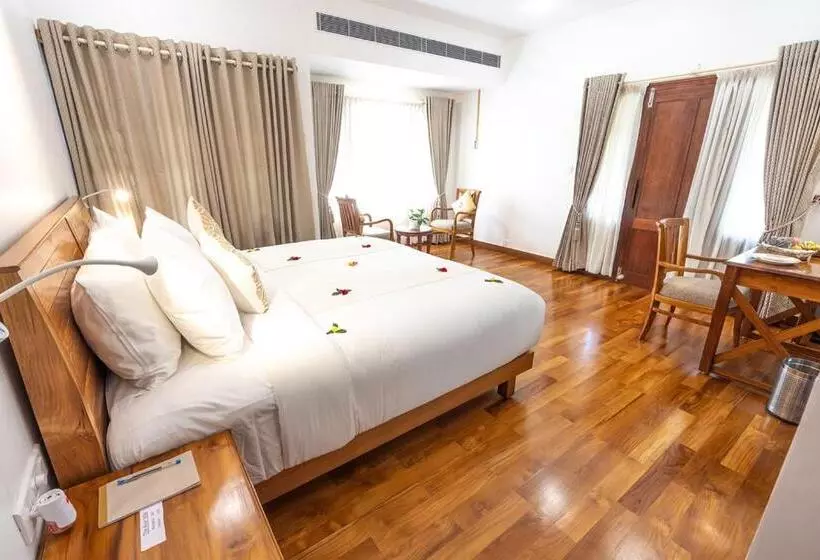 ペンション The Ayur Villa