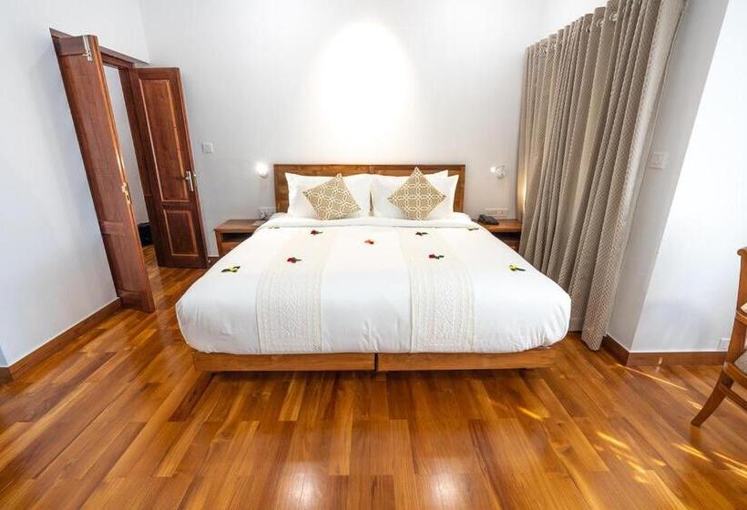 Pension (Hôtel basse catégorie) The Ayur Villa