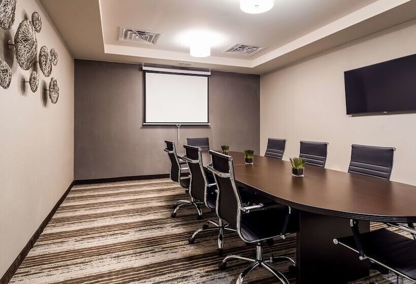 בית מלון כפרי Best Western Plus Philadelphiapennsauken