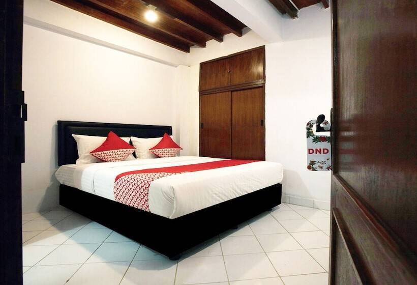 Hotell Oyo 146 Menteng Residence