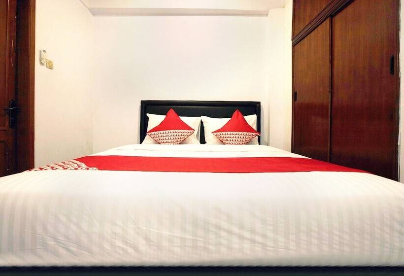 Hotell Oyo 146 Menteng Residence