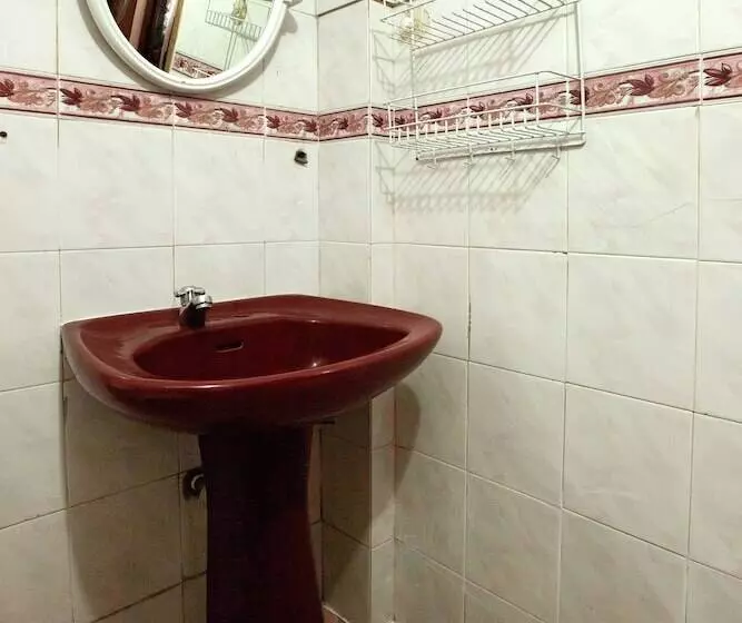 ホテル Oyo 146 Menteng Residence