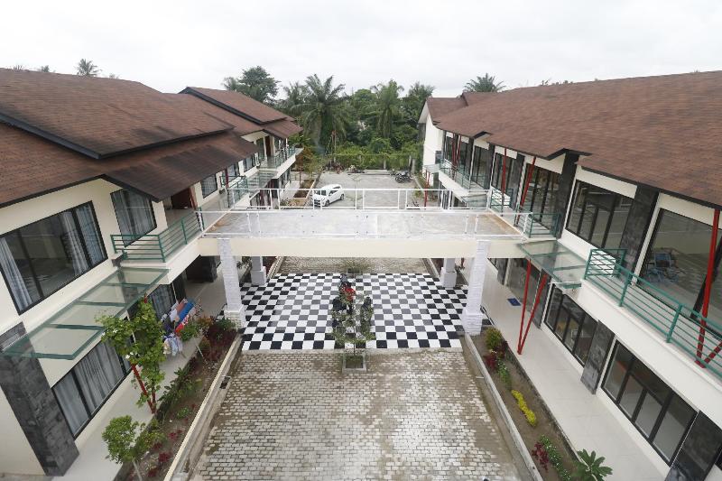 فندق Reddoorz Plus Near Kualanamu Airport