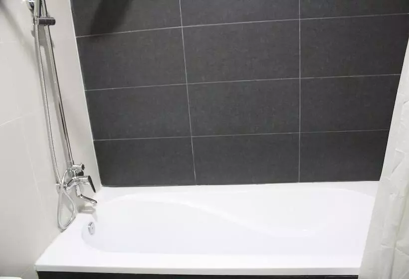 مُتل Nest Dayrooms