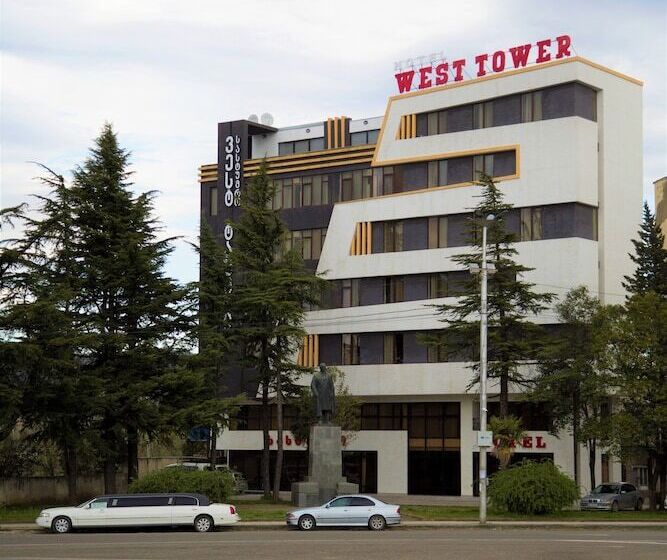 بنسيون West Tower