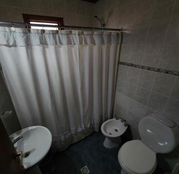 هاستل Hostal Rio Ona