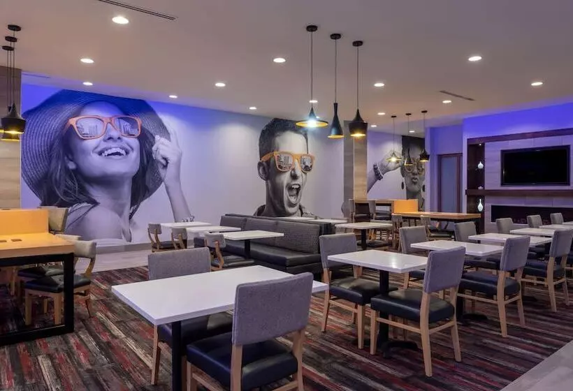 Hotelli La Quinta By Wyndham Greensboro Airport High Point