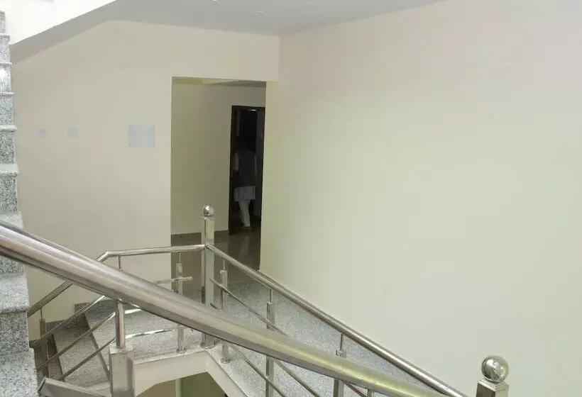 ホテル Yatrik Inn
