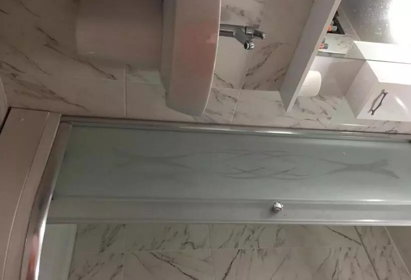 Koçan Otel Hatice Karakoçan