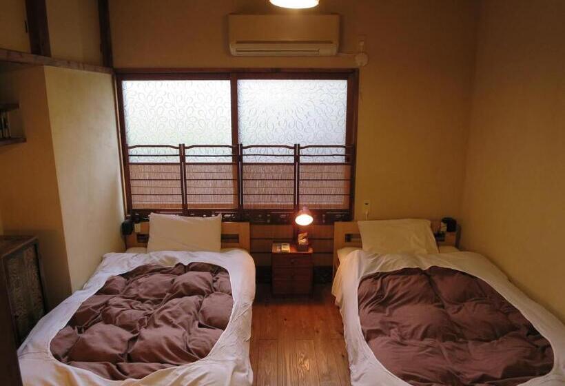 بنسيون Guest House Roji To Akari