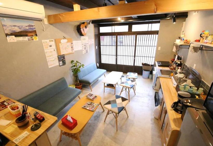 Pension カミイチノマチ バックパッカーズ