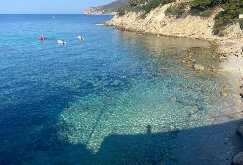 Puntblanc Residences