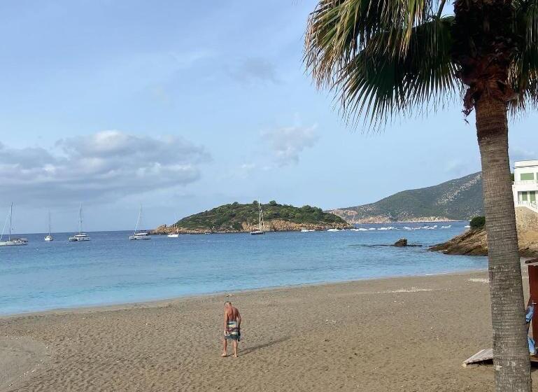 Puntblanc Residences