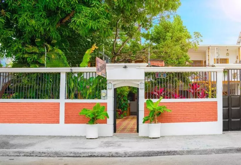 Retkeilymaja Boutique Platanal