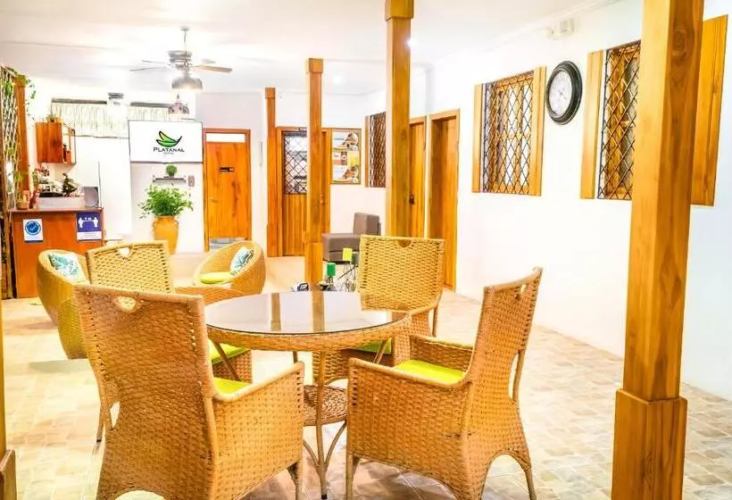 Retkeilymaja Boutique Platanal