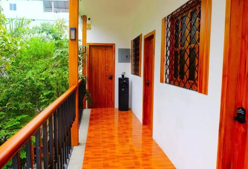 Retkeilymaja Boutique Platanal