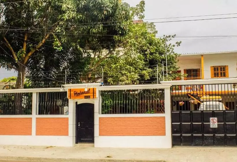 Retkeilymaja Boutique Platanal