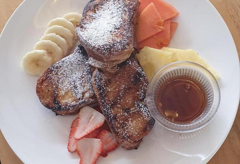 هاستل Outbox Inn