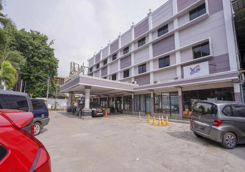 ホテル Capital O 2064 Kartika Sriwijaya