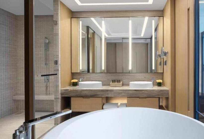 ホテル Courtyard By Marriott Jiangsu Taizhou