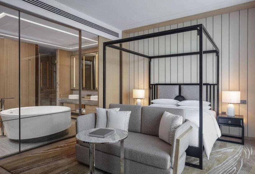 ホテル Courtyard By Marriott Jiangsu Taizhou