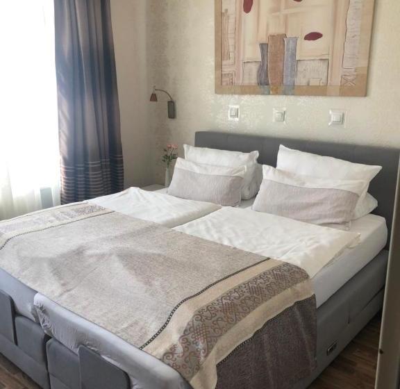 هتل Neuenahrer Hof