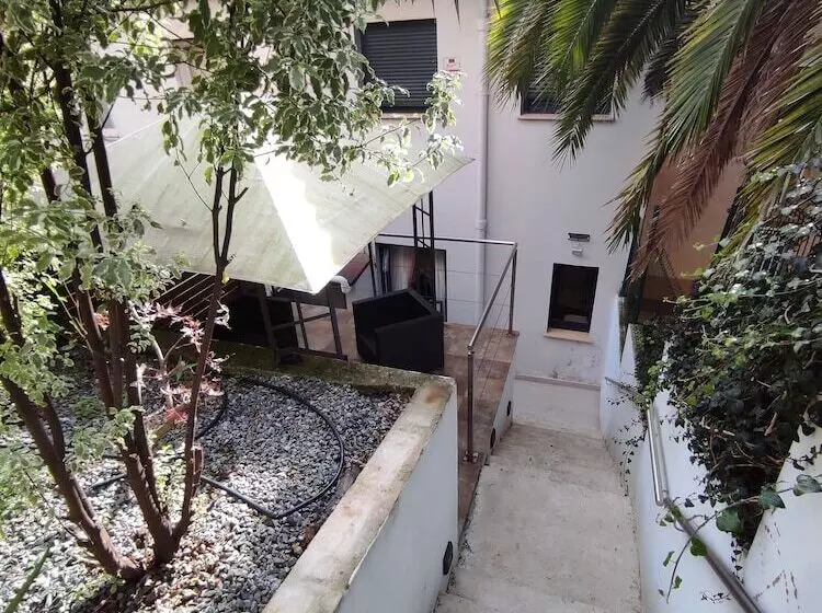 ペンション Los Patios De Santander