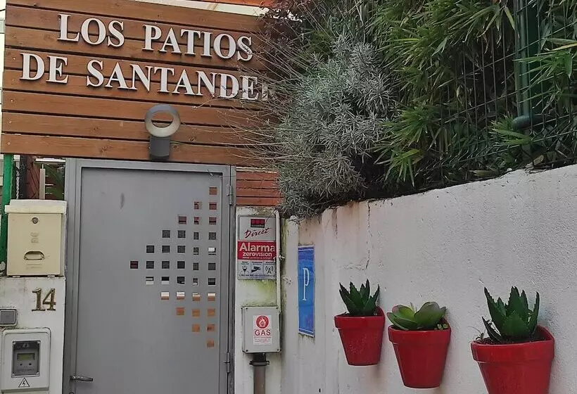 ペンション Los Patios De Santander