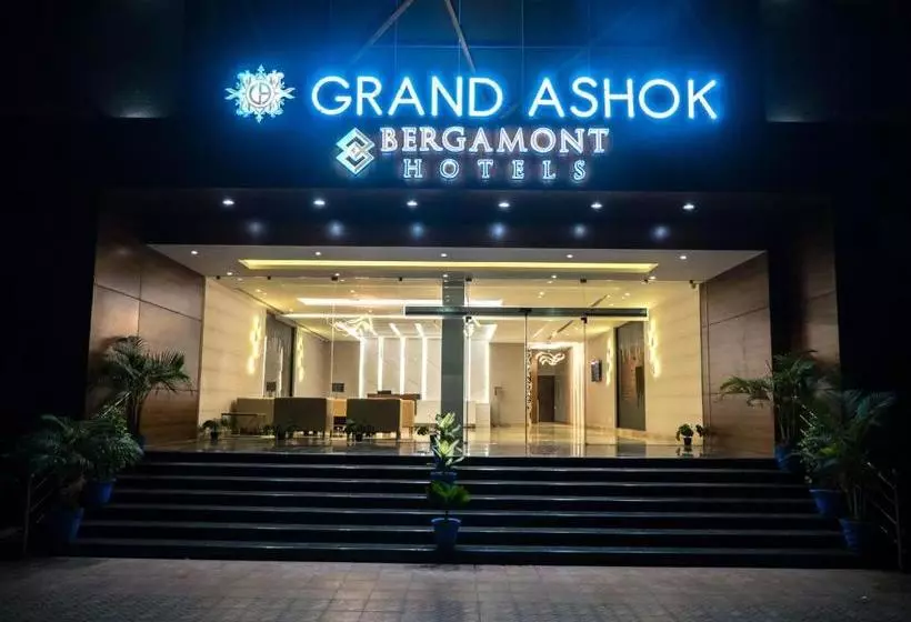 ホテル Grand Ashok