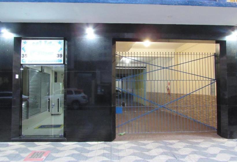 هتل Ideal Flíper Com Estacionamento Grátis Para Carro Pequeno Altura Padrão Internet Fibra