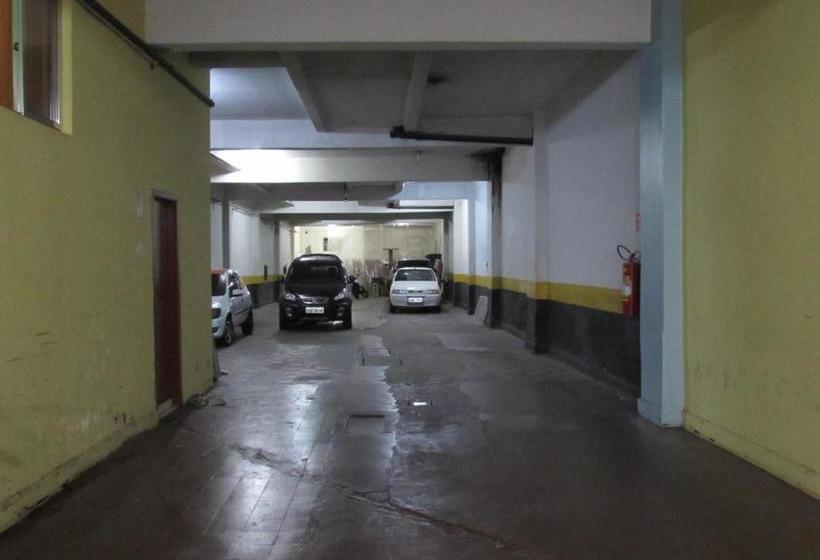 هتل Ideal Flíper Com Estacionamento Grátis Para Carro Pequeno Altura Padrão Internet Fibra