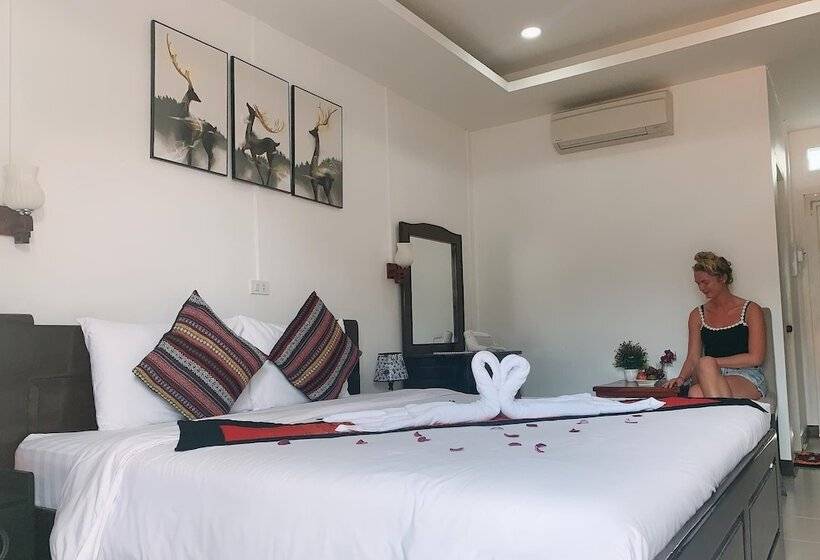 בית מלון כפרי Jasmine Vangvieng