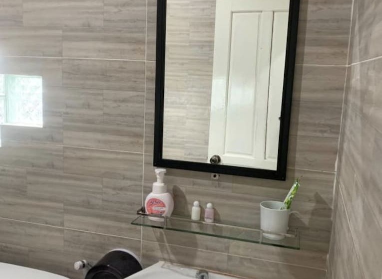 בית מלון כפרי Jasmine Vangvieng