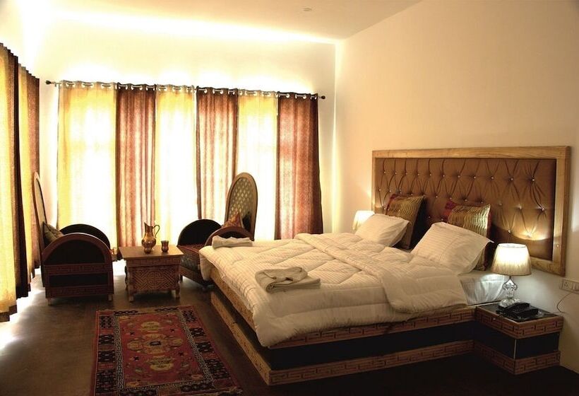 Pensjonat The Grand Chubi