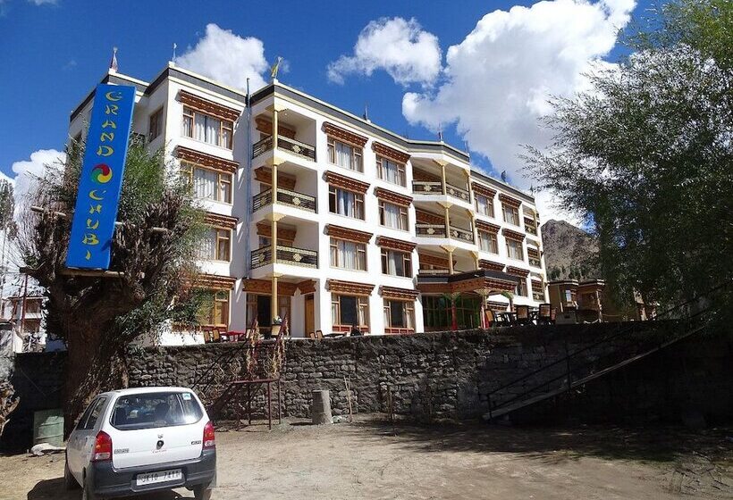 Pensjonat The Grand Chubi