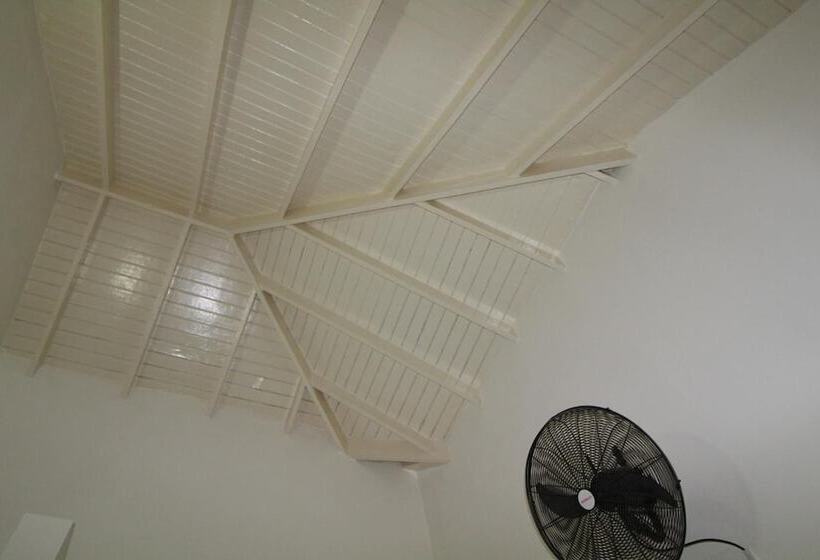 هاستل Belleh23 Kingston Creative Guesthouse