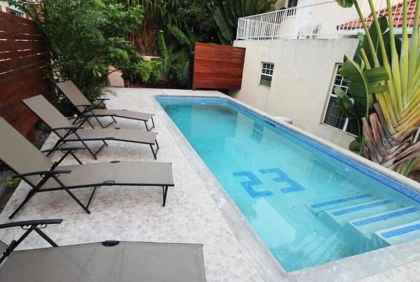 هاستل Belleh23 Kingston Creative Guesthouse