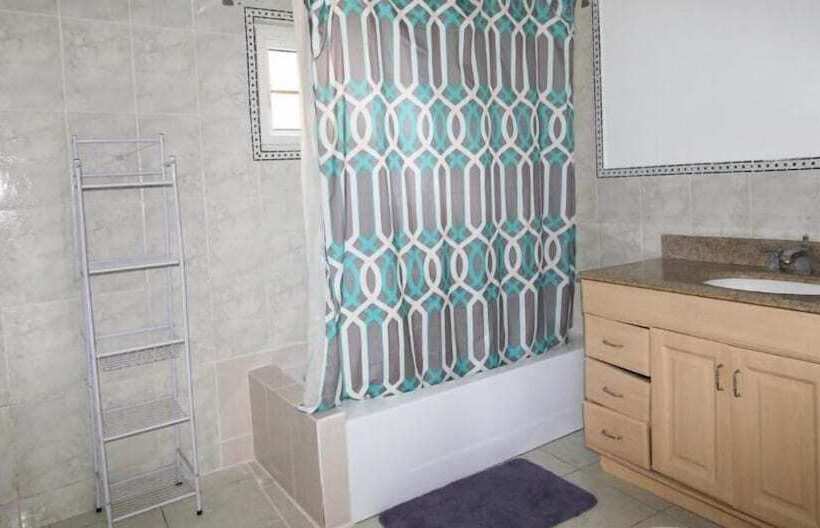 هاستل Belleh23 Kingston Creative Guesthouse